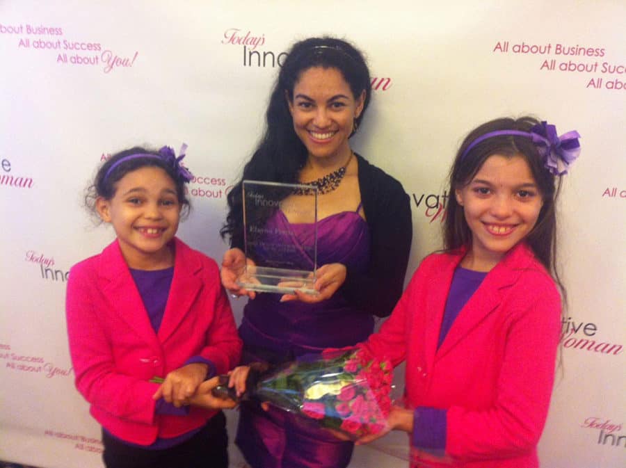 Mom Entrepreneur of the Year award goes to Elayna Fernandez - The Positive MOM