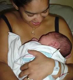 Elayna Fernandez ~ The Positive MOM Breastfeeding Elyssa