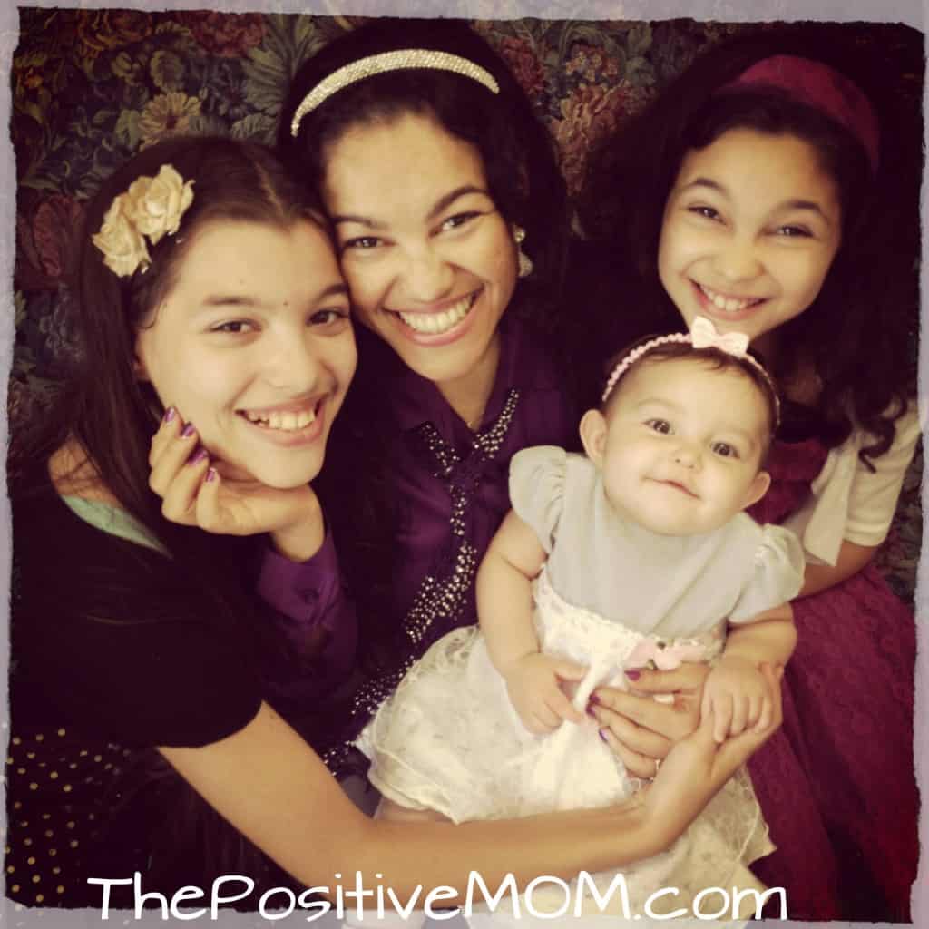 The EF girls - Elayna Fernandez The Positive Mom and daughters Elisha Elyssa Eliana