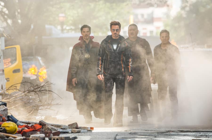 Marvel Studios' AVENGERS: INFINITY WAR<br /> L to R: Doctor Strange/Stephen Strange (Benedict Cumberbatch), Iron Man/Tony Stark (Robert Downey Jr.), Wong (Benedict Wong) and Bruce Banner/Hulk (Mark Ruffalo)<br /> Photo: Chuck Zlotnick<br /> ©Marvel Studios 2018