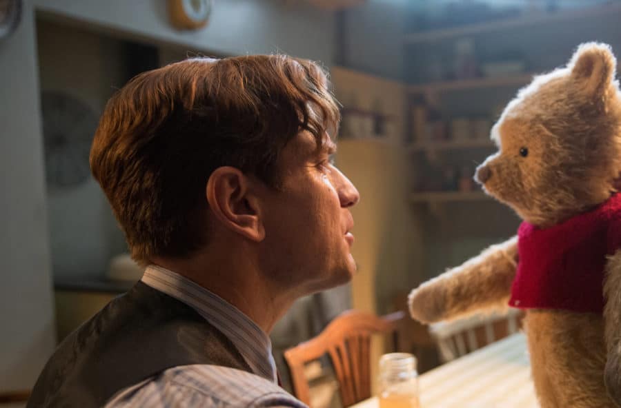 Christopher Robin (Ewan McGregor) and his longtime friend Winnie the Pooh in Disney’s CHRISTOPHER ROBIN.