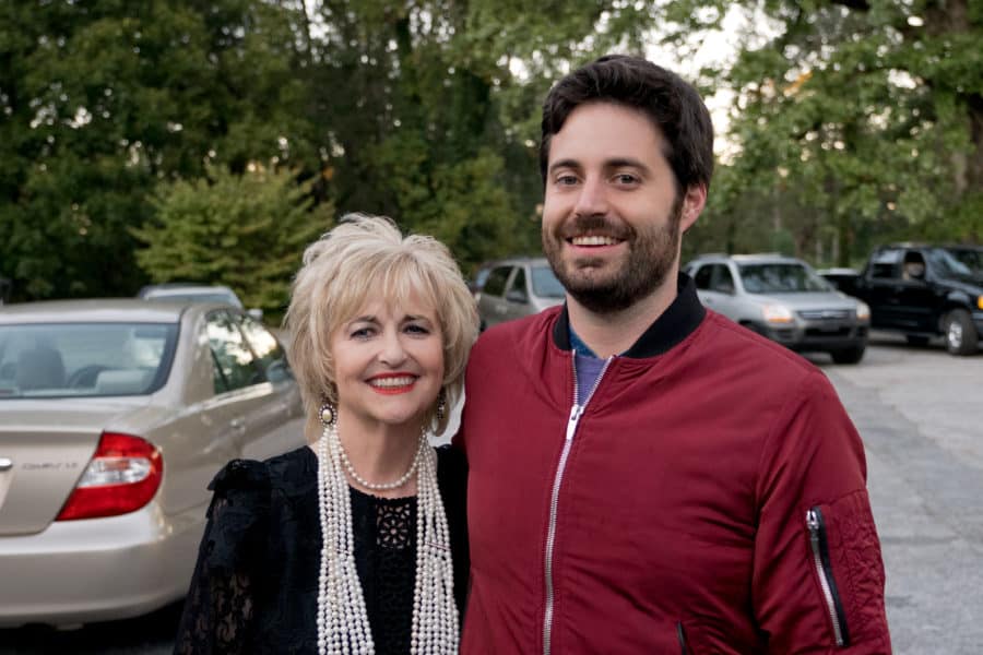 BOY_04157_RC Martha Conley and her son and author Garrard Conley on the set of Joel Edgerton’s BOY ERASED, a Focus Features release. Credit: Kyle Kaplan / Focus Features