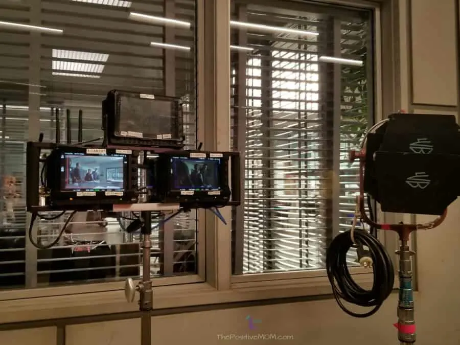 Set Visit Of The Rookie : Behind The Scenes With The Cast
