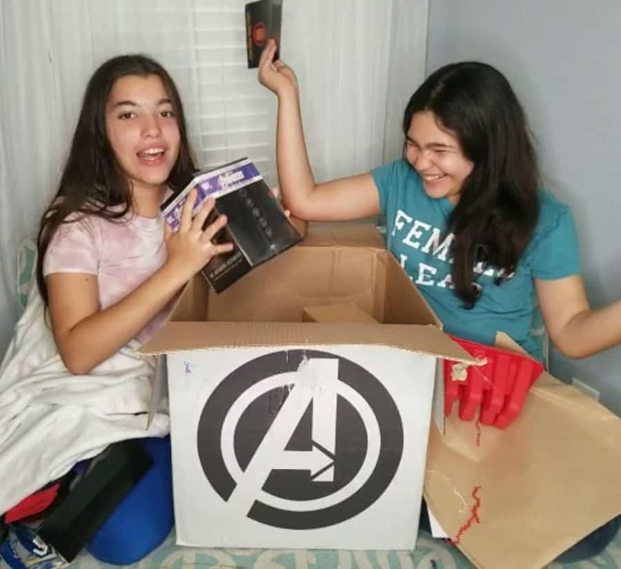 Avengers Endgame movie night kit party Marvel