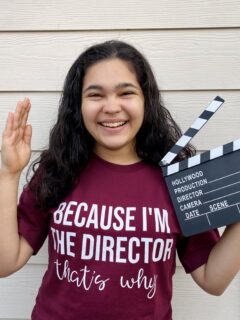 Elyssa - Luz Camara Action - Because I'm the Director, that's why